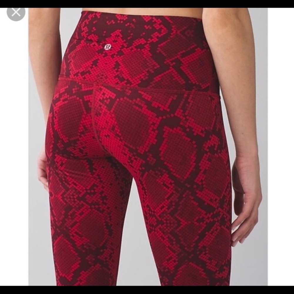 Great pants like snake red